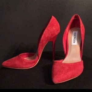 STEVE MADDEN VARCITYY PUMPS